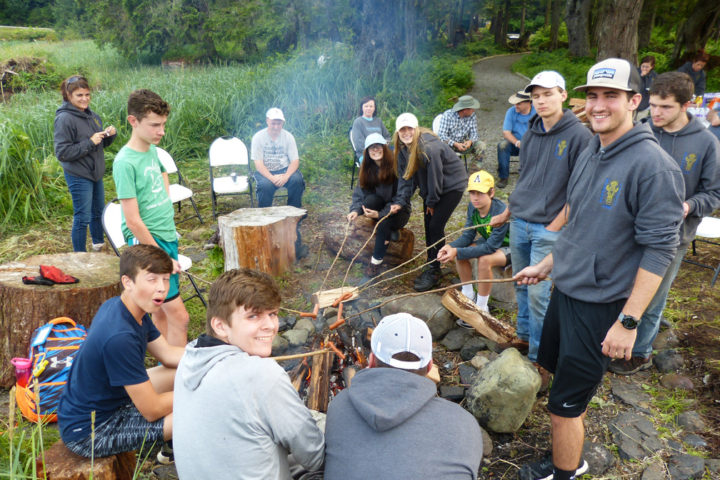 fumc-youth-weenie-roast